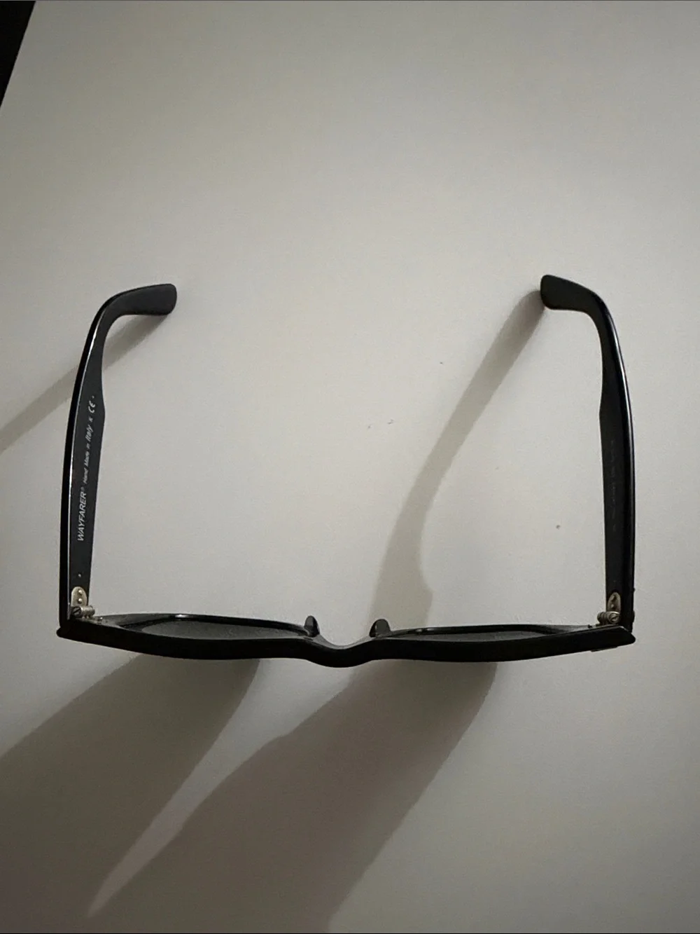 Ray-Ban RB2140 Black Sunglasses with Black Case 54-18-140